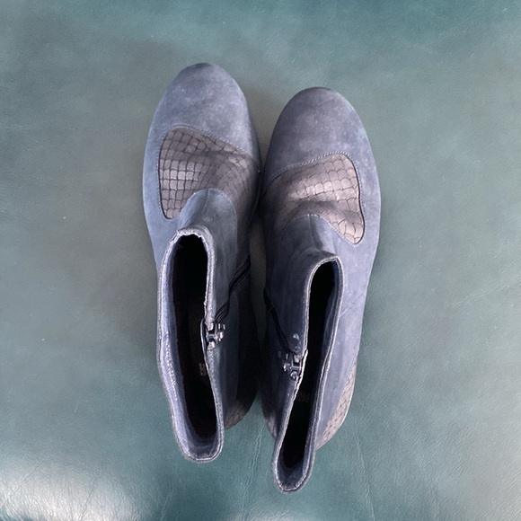 Camper Suede Wedge Heel Booties - Picture 15 of 15